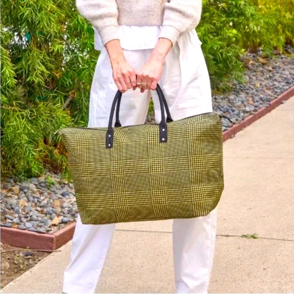 NWT lulu Dharma Green‎ Plaid Frasier weekender